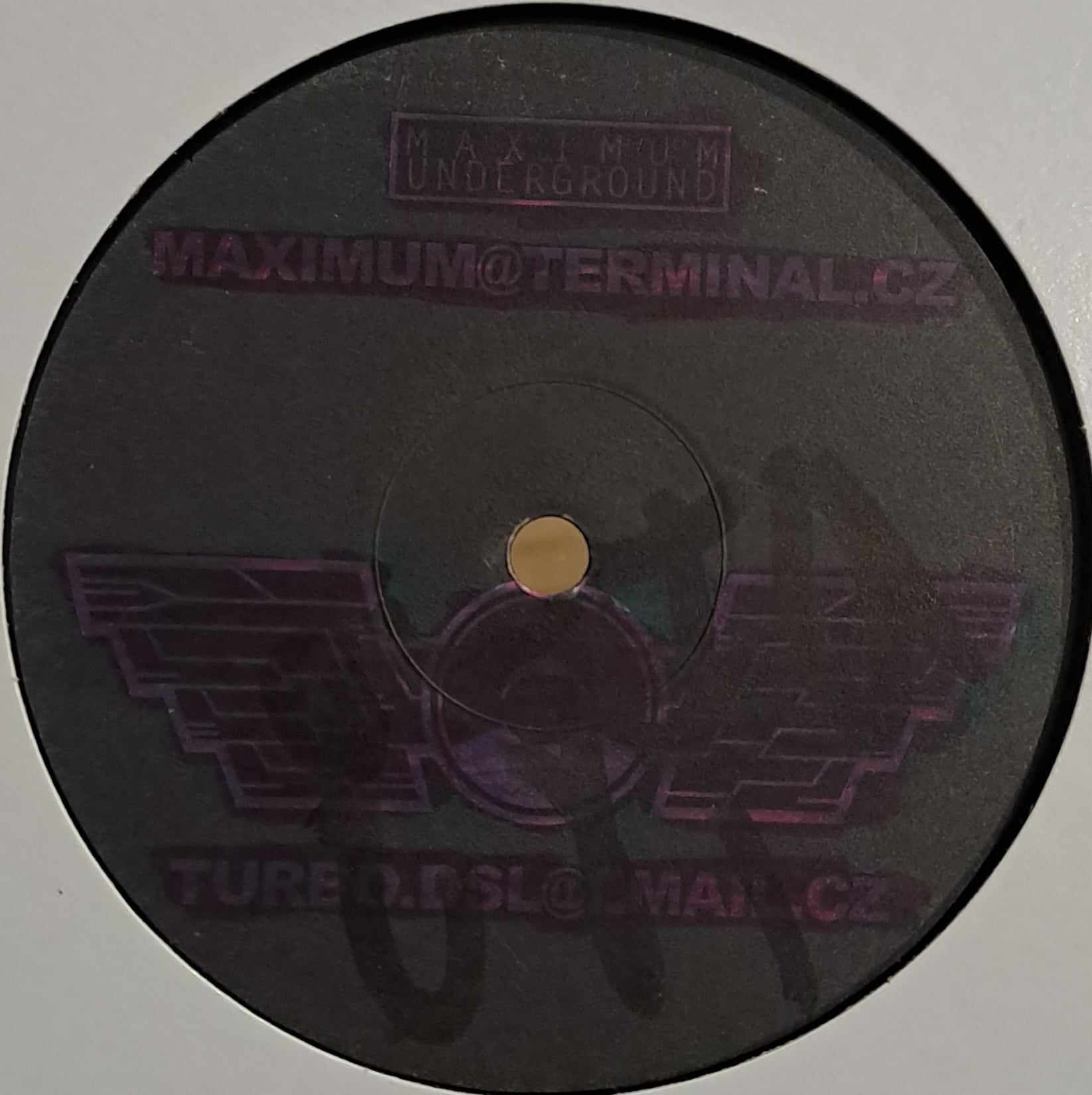 Soundbomber 01 - vinyle freetekno